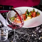 Cityden Stadshart Апарт-отель Амстелвин